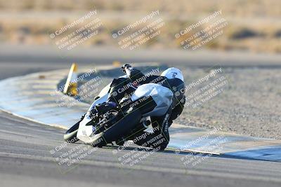 media/Jan-11-2025-CVMA (Sat) [[ddeb3f563a]]/Race 14-500-350 Supersport/